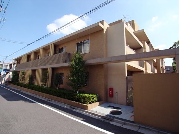 プラウド千早町